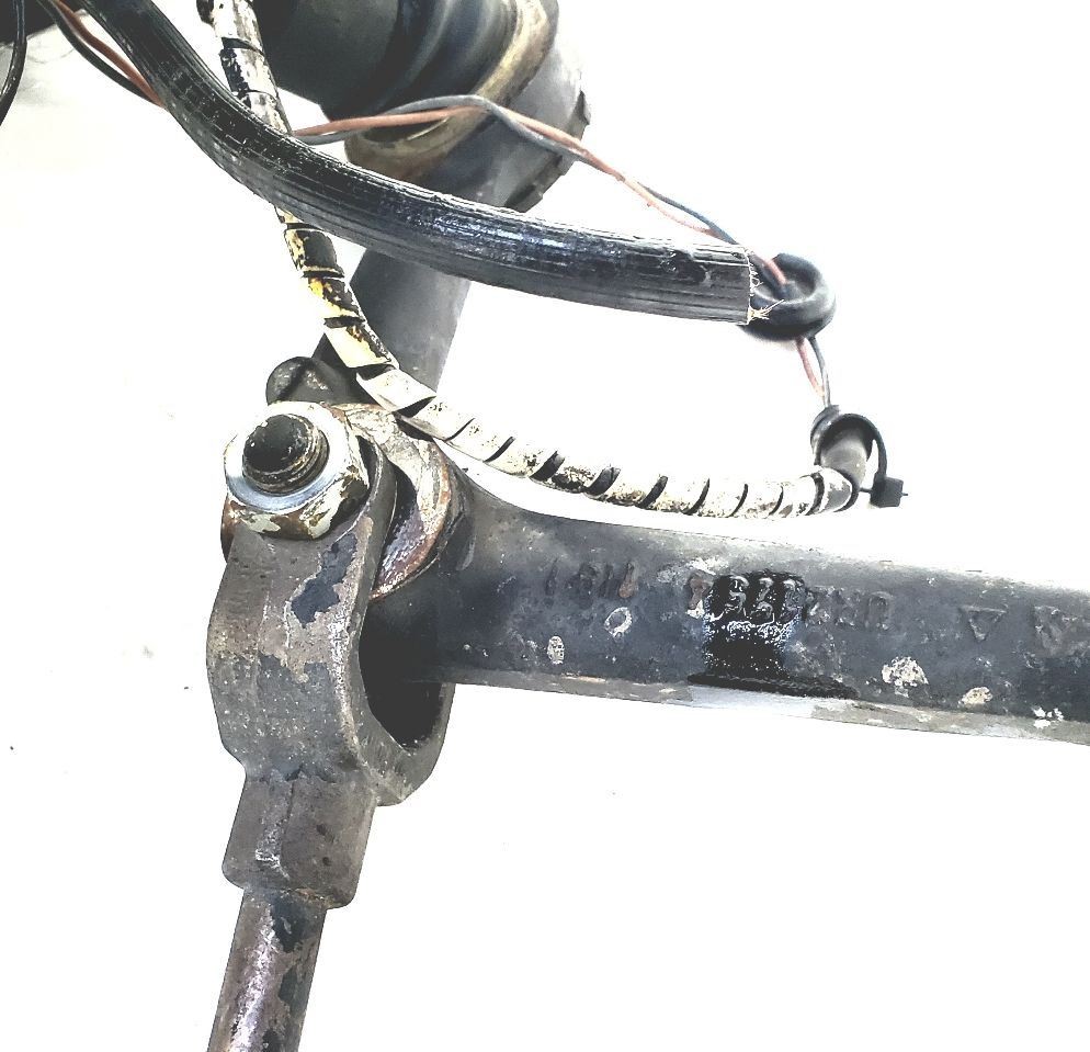 Bentley Turbo R 1991 Front Right Steering knuckle