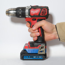 Erbauer Evolution to Milwaukee M18 Battery Adapter 18V Power Tool Converter