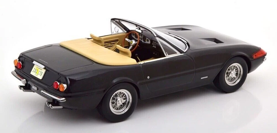 KK Scale 1969 Ferrari 365 GTB Daytona Spider Series1 Black Miami Vice KKDC180612 - Image 3 of 4
