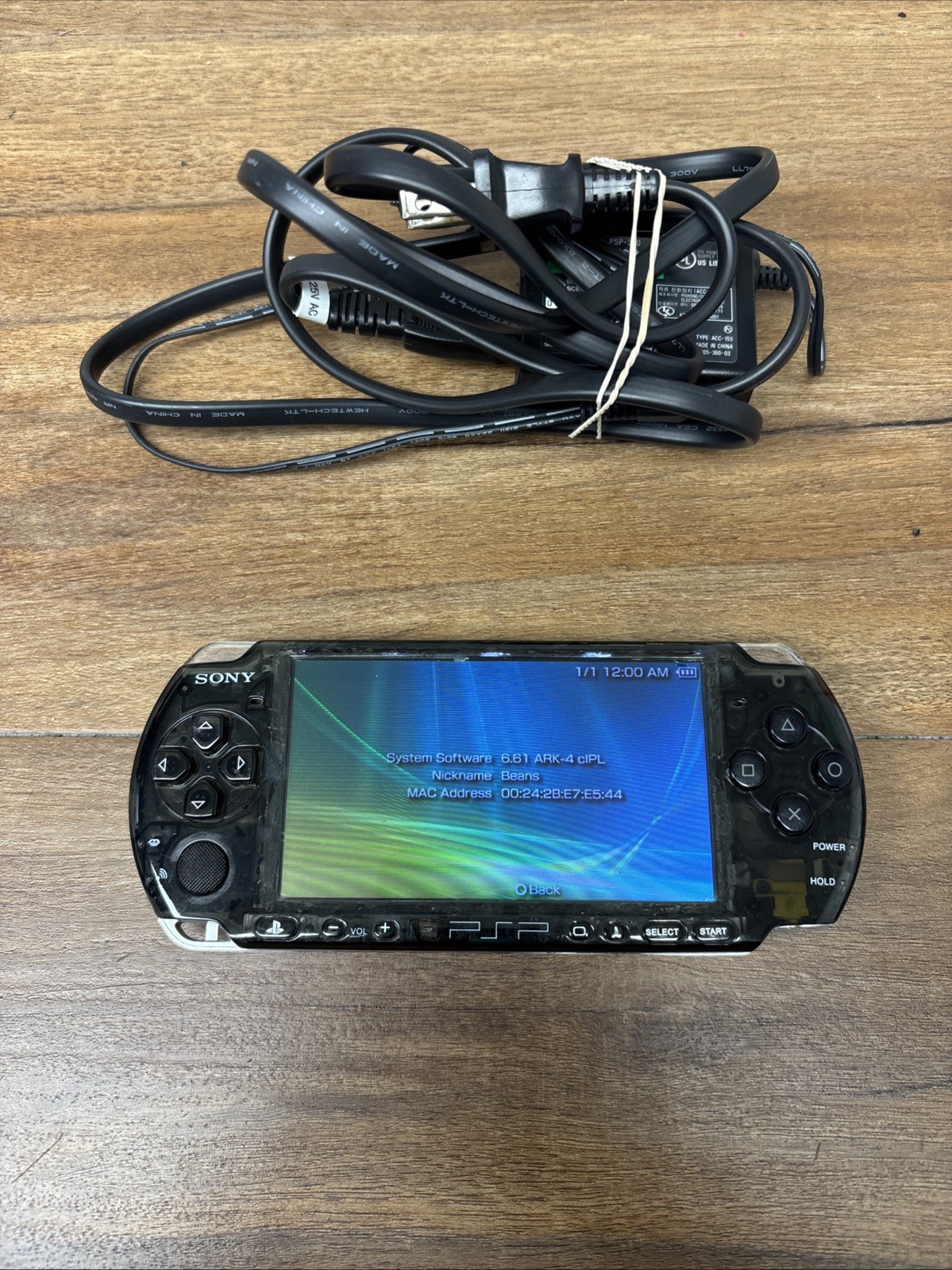 Sony PSP-3000 Black Console With Charger (READ DESCRIPTION)