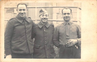 CPA CARTE PHOTO MILITARIA photo de groupe militaire Officiers 69