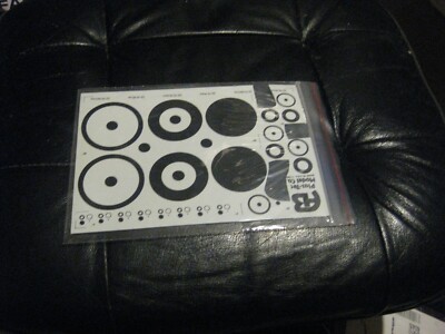 Plas-Tec Model Co. 1988, 32-15 Black Roundels - Universal Decal System - Partial