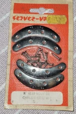 2 PAIRES ANCIENS FER A CHAUSSURES TRIUMPS