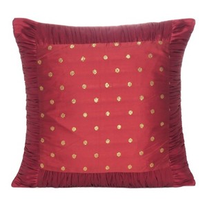 pillow covers red