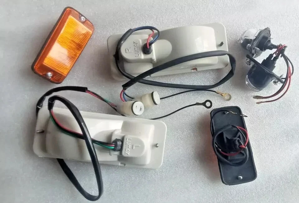 Suzuki SJ410 SJ413 Samurai Sierra Jimny Gypsy Indicator & Turn Signal Light Set Foto 2 de 4