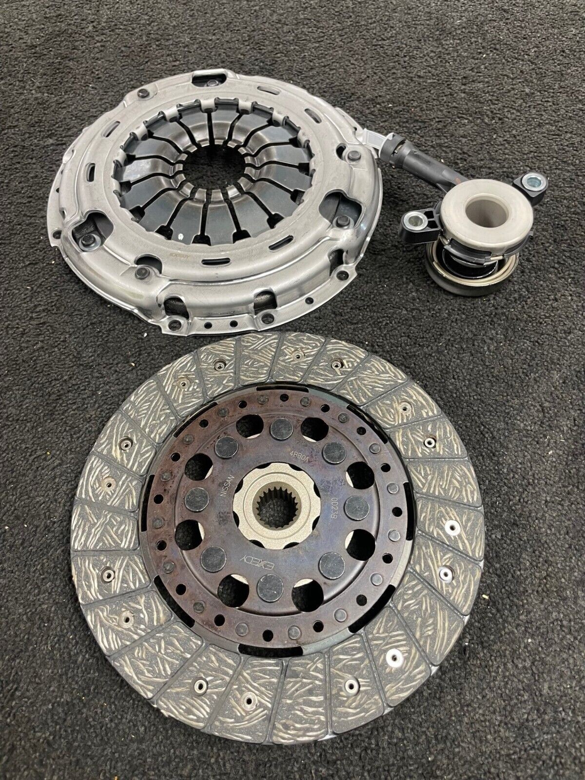 FOR NISSAN QAHSQAI  XTRAIL PULSAR JUKE F15 1.6 PETROL DIG-T GENUINE CLUTCH KIT