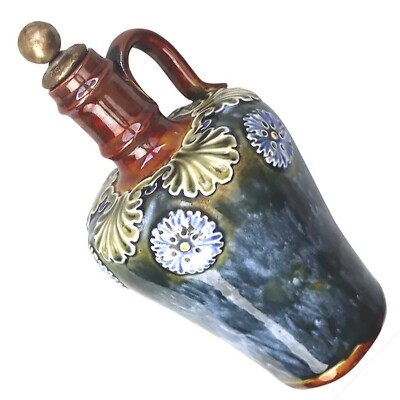 Ein antiker Jugendstil Royal Doulton Keramik Dewars Whisky Flachmann um 19. Jh.