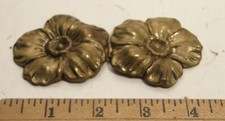 ANTIQUE VINTAGE c1910 ART NOUVEAU 2 PART REPOUSSE BRASS FLOWER BELT BUCKLE