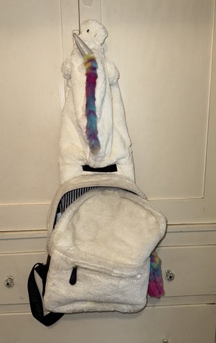 Luv Betsey Johnson Unicorn Backpack Hooded Key Chain Faux Fur White - Picture 8 of 8