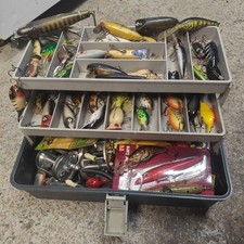 Vintage Tackle Box full Fishing lures Creek Chub South Bend Arbogast And More
