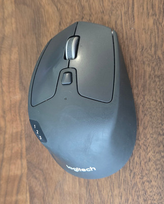 Logitech M720 Triathlon Wireless Mouse Black Multi-Device w/ Unifying Receiver