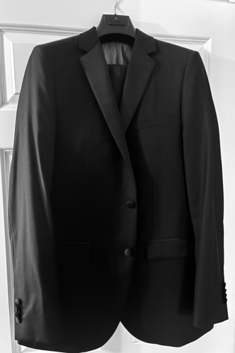 Paul Betenly Classic Fit Black Tuxedo - Size 42 L