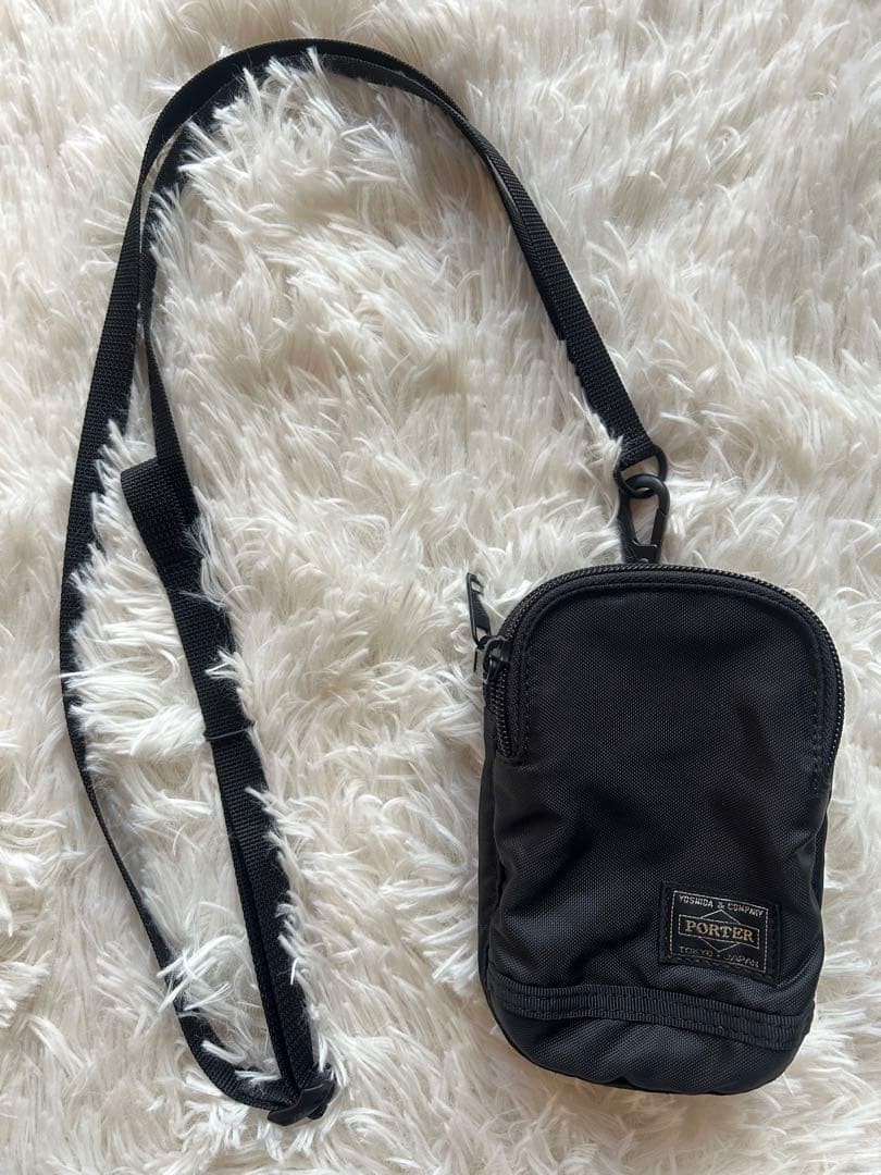 Porter Flash Shoulder Pouch 689-05945 Black Near … - image 1
