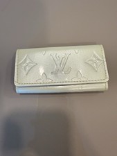 Louis Vuitton Key Holder Vernis