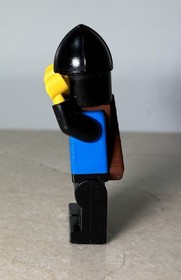 Lego Vintage Black Falcon Knight Castle Minifigure 6974 6073 6103 MISPRINT Error