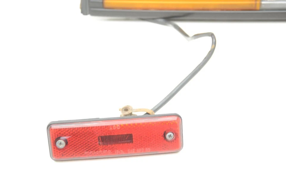 Lanterna traseira esquerda do motorista e luz indicadora compatível com 87-89 MR2 - Imagem 4 de 4