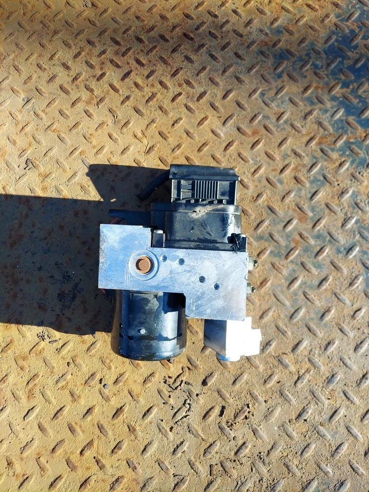 MERCEDES BENZ OEM S500 S55 CL500 ABS BRAKE PUMP SYSTEM ESP ANTI LOCK 03-06 3 - Image 3 of 4