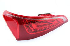 AUDI Q5 8R Rear Left Taillight 8R0945093A