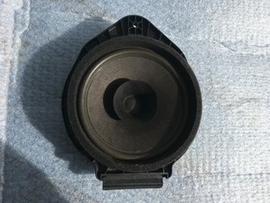 subwoofer opel insignia