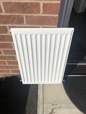 Radiator Type 11 Single Panel 400 x 600 mm with valve and bracket