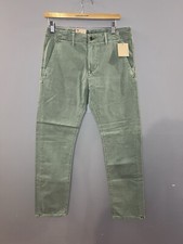 LEVIS CHINO PANTS. men  s Sz 30/30. 100 cotton. New with Tags. Green.