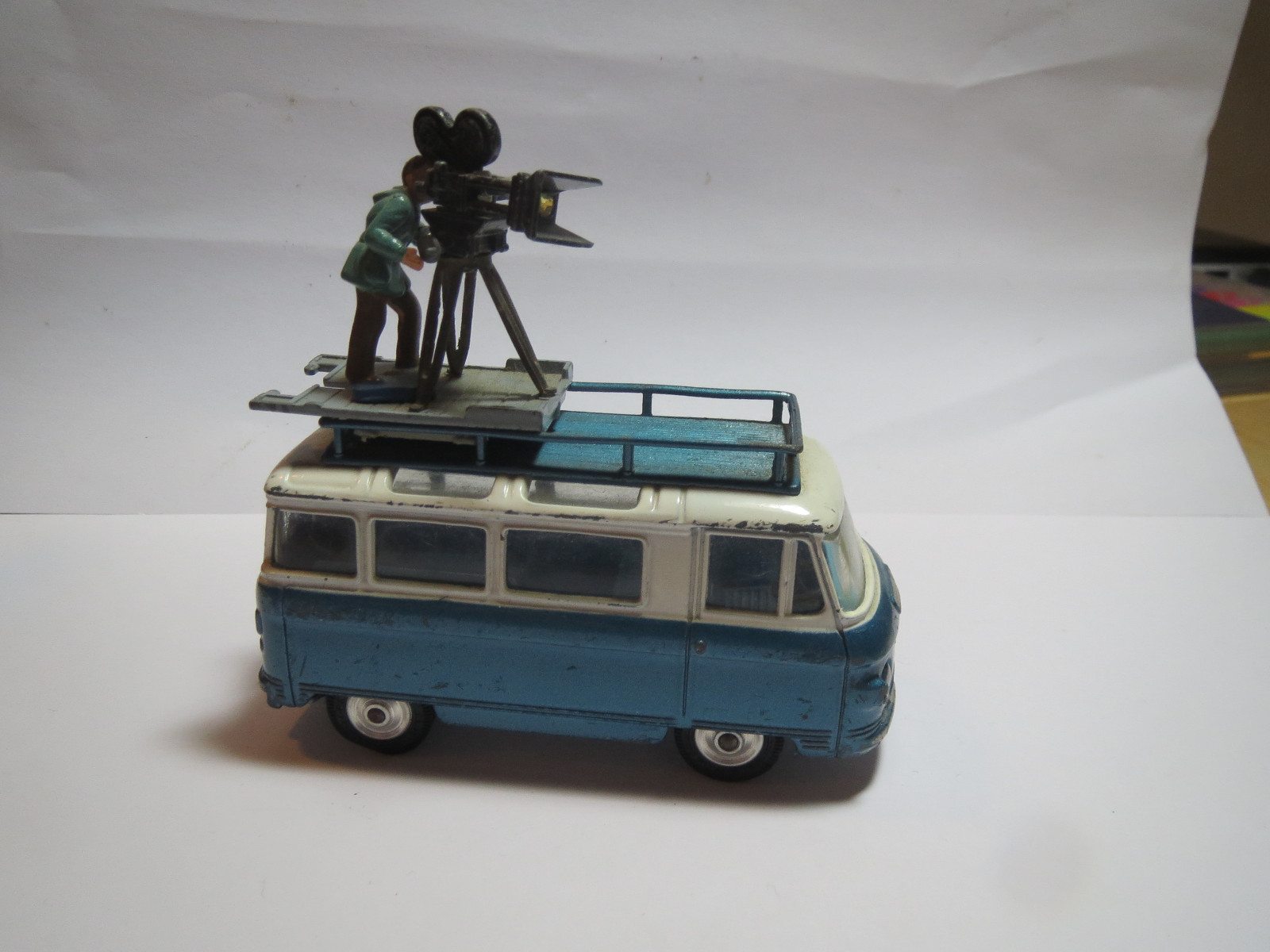 Vintage Corgi Commer Bus-Samuelson Film Service Limited Vintage Corgi Corgi Corgi Commer Bus-Samuelson Film Service Limited f97fc7