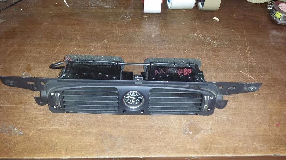 JAGUAR XJ8 XJ8L XJR VANDEN PLAS CENTER VENTS 20042005200620072008