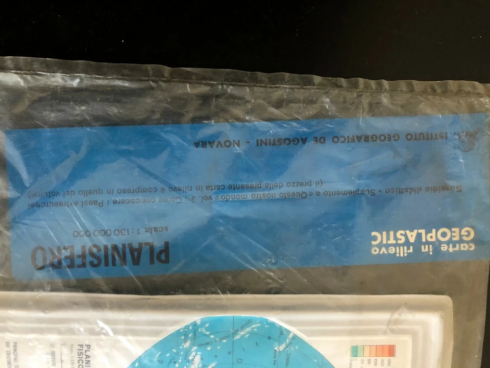 CARTINA RILIEVO GEOPLASTIC PLANISFERO - PLASTICO - VINTAGE COLLEZIONE 1967 NUOVO - Immagine 3 di 4