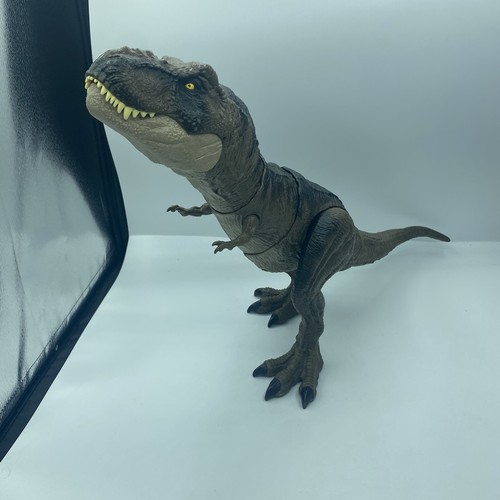 Figura de acción de dinosaurio súper colosal de Jurassic World, Tyrannosaurus Rex grande - Imagen 2 de 7