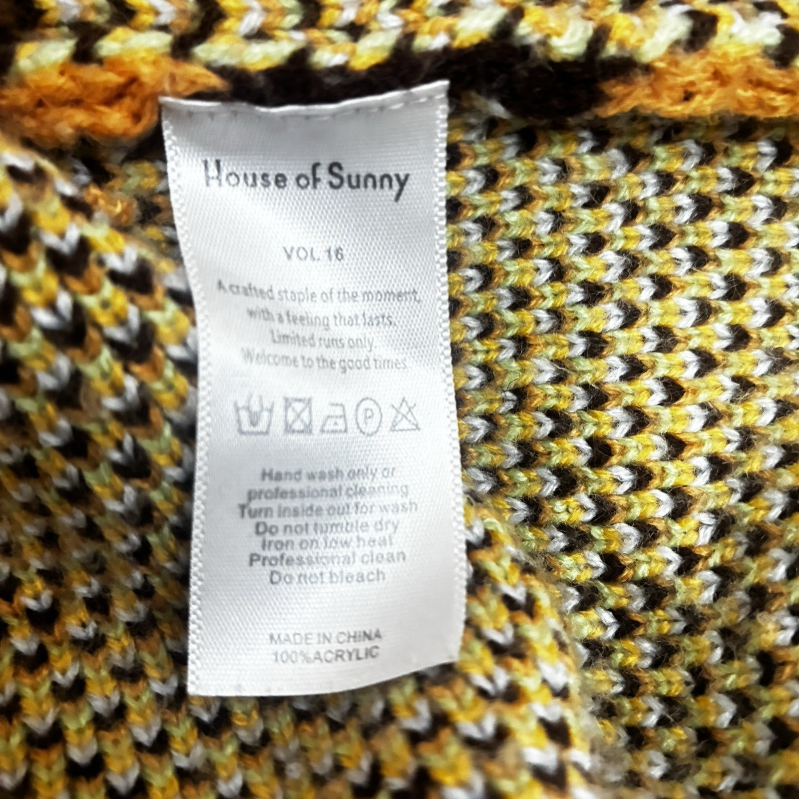 House Of Sunny Day Tripper Button Front Crop Cardigan Women’s Size 4