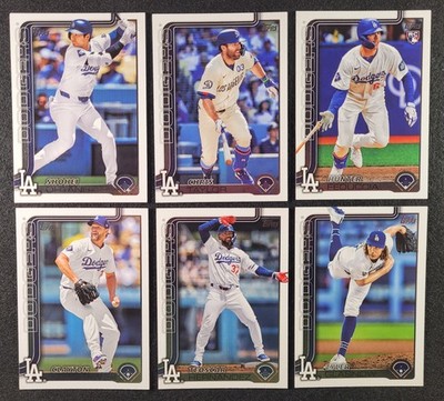 Topps 2025 LA DODGERS Team Set 33 Karten Ohtani World Series Winners 9 x Rookies 