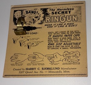 1950s Toy Vintage Secret Ring On Original Card – Björklund