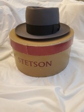 Vintage 1940s Royal Stetson Wool Fedora Size 3/4 Wide Oval With Circular Box