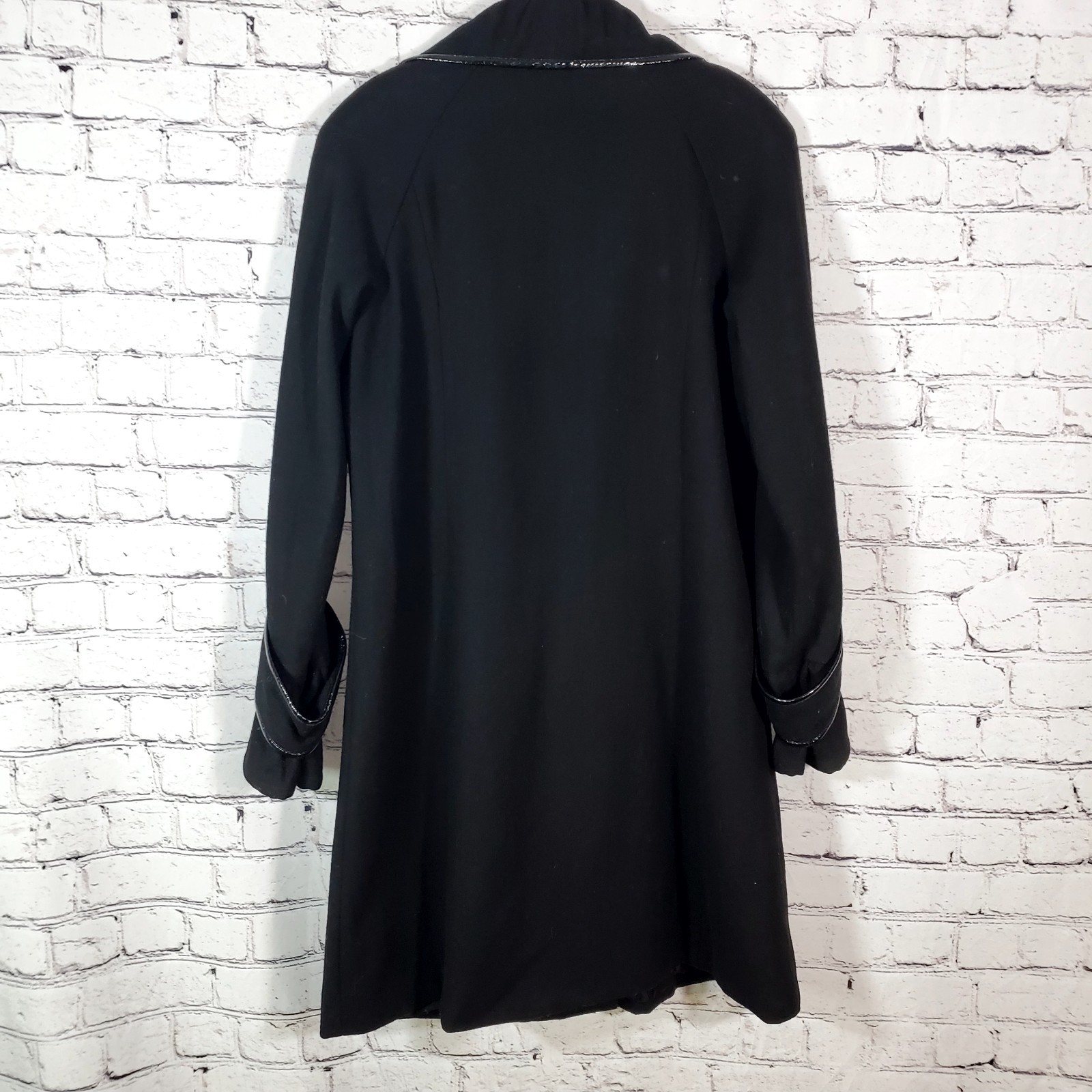 BB Dakota Black Wool Blend Coat Size M Contemporary Classic Bunched Collar 