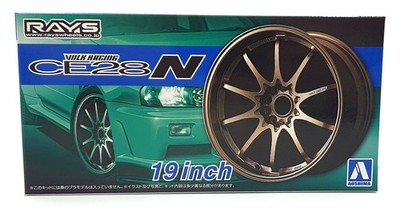 Aoshima Maßstab 1:24 05391 - Rays Volk Racing CE28N 19' Wheels & Tyres Set #58