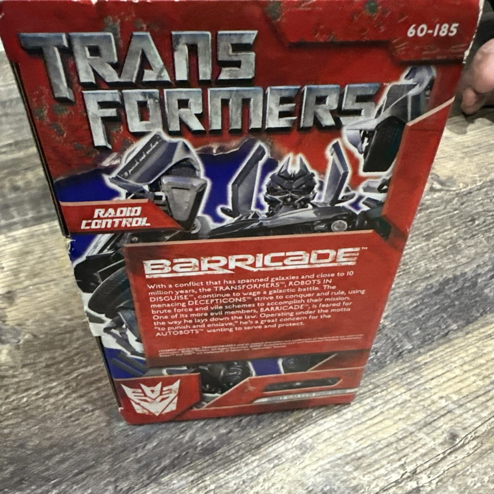XMODS Evolution Transformers Barricade RC - Radioshack - 2007 Foto 4 de 4