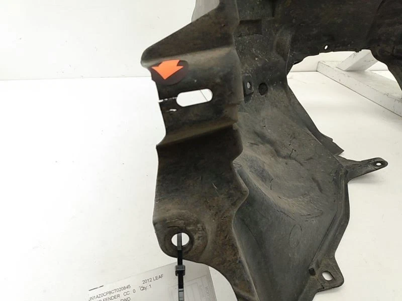 Protector guardabarros interior derecho pasajero delantero derecho Nissan LEAF 2011 2012 11 12 Foto 4 de 4