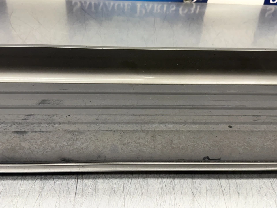 Toyota 4Runner Limited 2000 pasajero estribo derecho escalón lateral - gris Foto 3 de 4