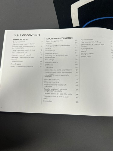 VOLVO XC40 OWNERS HANDBOOK / SUPPLEMENT TO MANUAL + WALLET 2017~2022 (2020) - Picture 3 of 6
