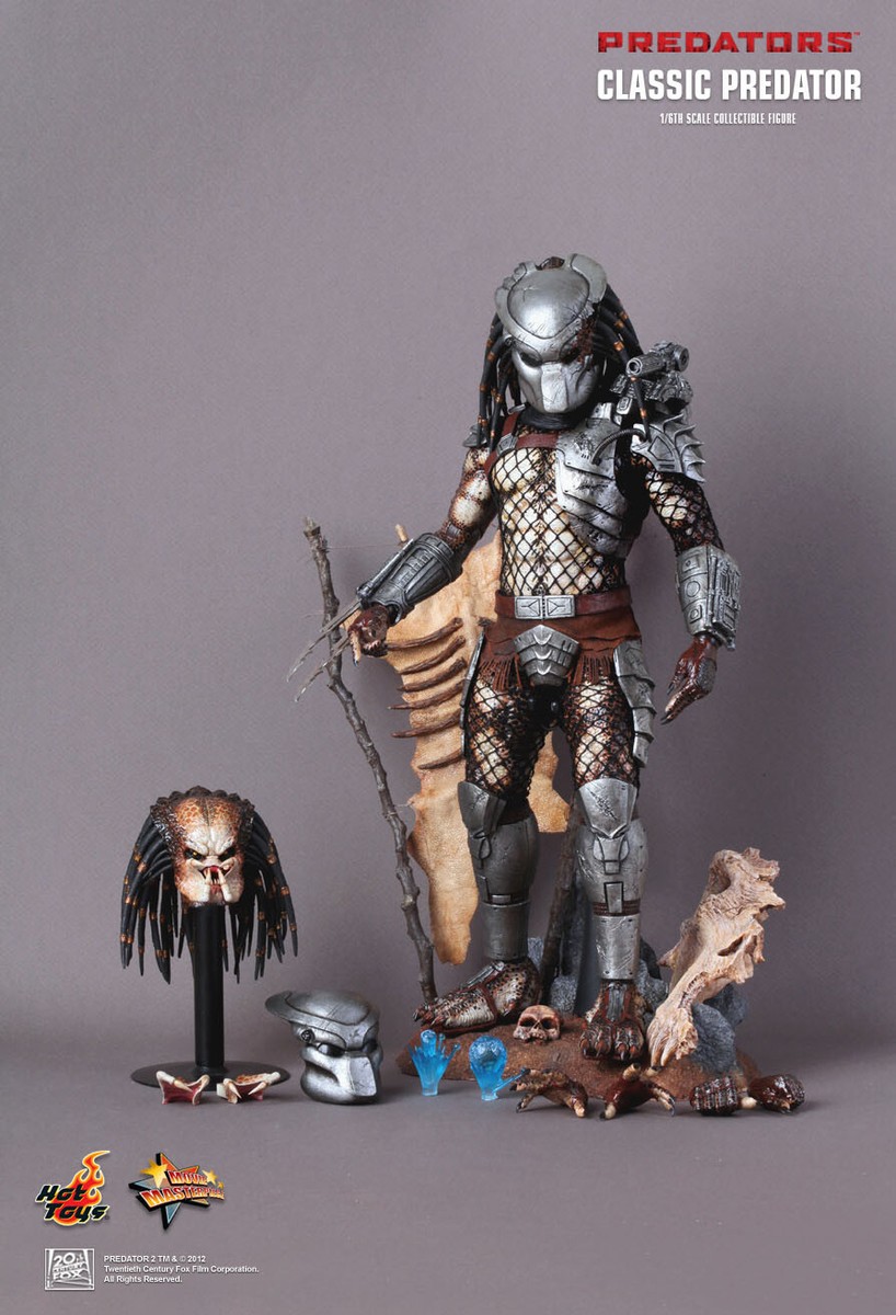 Hot Toys 1/6 MMS162 PREDATORS CLASSIC PREDATOR Figure LED