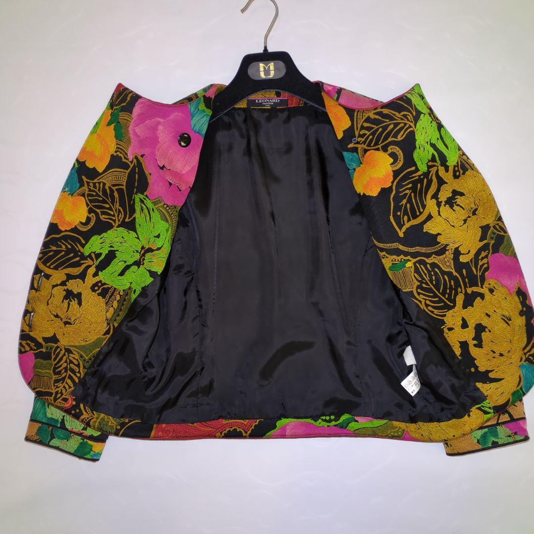 LEONARD jacket all over pattern gold buttons - image 6