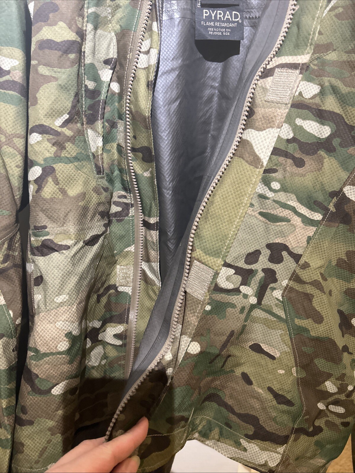 WILD THINGS Hard Shell Jacket Medium M MULTICAM F… - image 12