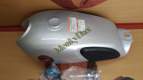 1969 Honda Scrambler CL50 CL70 K0 Fuel Gas Tank or Cafe Racer New Petrol Tank. - Picture 9 of 14