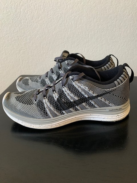 nike roshe run cherry blossom