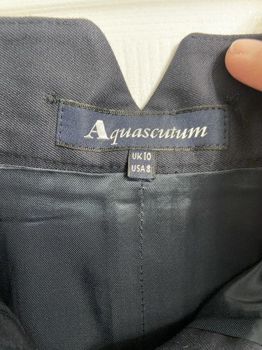 Aquascutum London Knee-length Pencil Skirt Size 8 Navy Blue Nautical - Picture 7 of 9