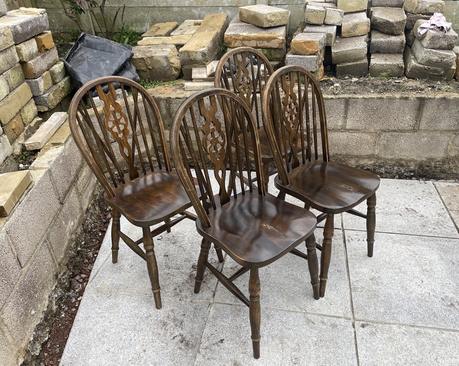 4 x Windsor Wheelback Dining Chairs eBay