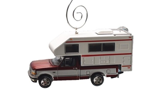 Airstream Vintage 16' Bambi 1/64 Scale Camper Trailer Toy Unopened