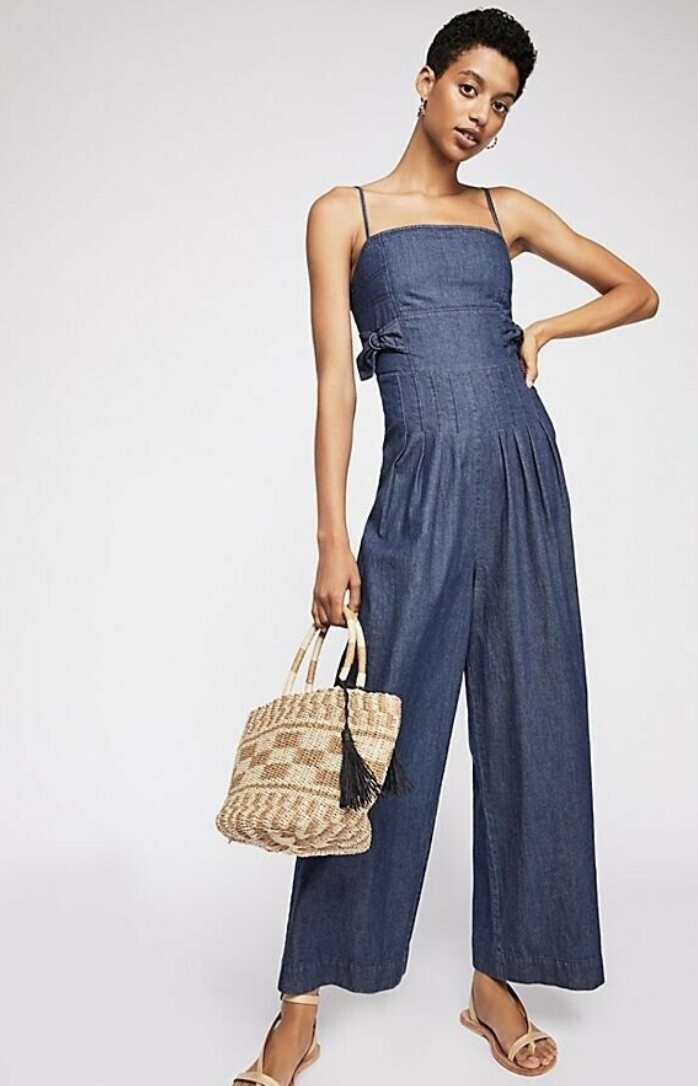 Комбинезон Free People Brittany из Шамбре, расклешенный, цельный, на резинке с пряжкой 0 NEW