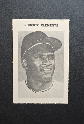Roberto Clemente 1969 Milton Bradley card