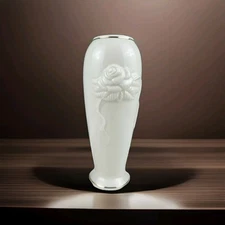 Rosebud Collection by Lenox 7 1/2 in.  Bud Vase